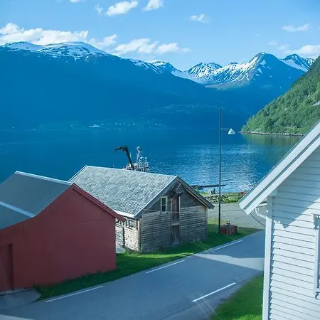 Family With Fjord View Sjoglytt Appartamento *